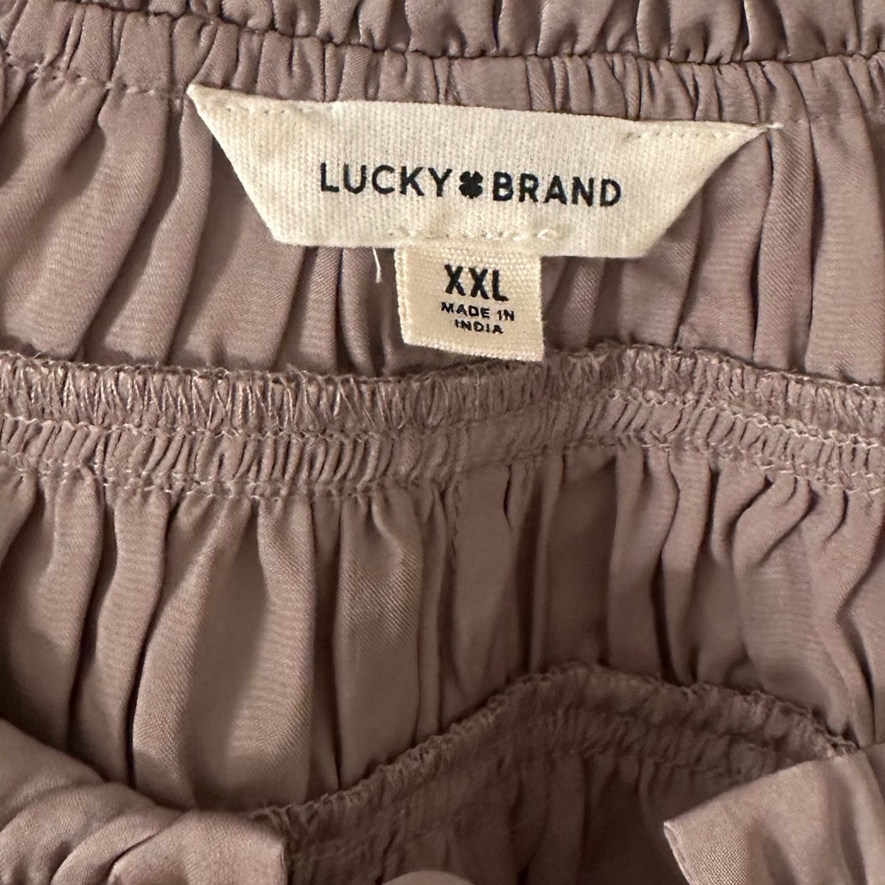 Lucky brand top - Picture 2 of 3
